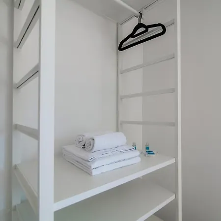 Liom By Quokka 360 - One-bedroom Design With Balcony *